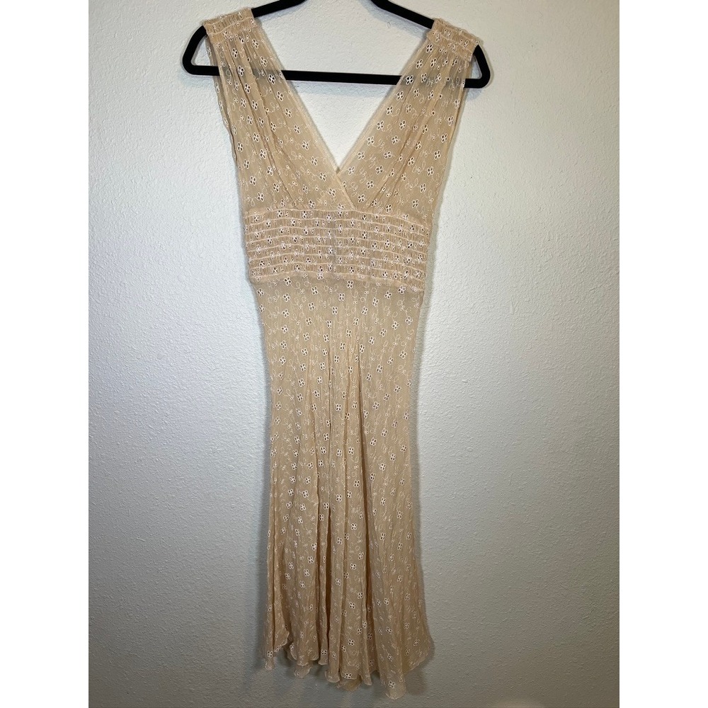 Diane von Furstenberg Silk Eyelet Midi Dress 2 Peach Smocked V-Neck Romantic